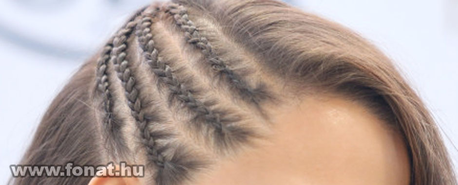 hajfonással divatos haj, copf fonás, fodrász, divat hajvágás, szép hajkoronák, hullámos haj